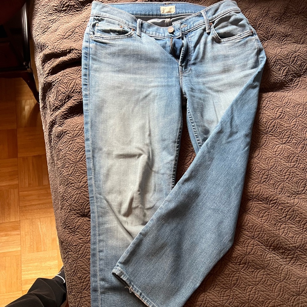 Mother Drop Out Jeans